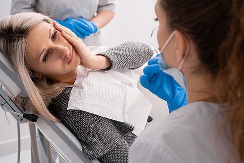 Woman with tooth pain
